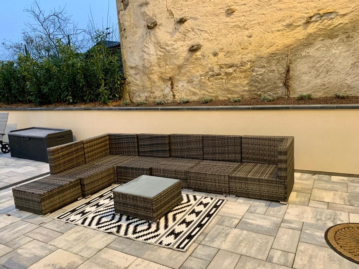 Chez La Rose Luxueuse Cottage Avec Jacuzzi Rouvres-la-Chétive Zewnętrze zdjęcie