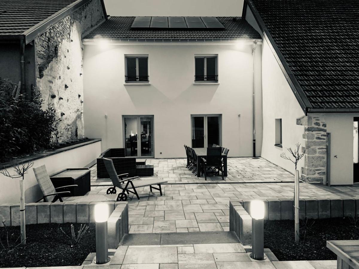 Chez La Rose Luxueuse Cottage Avec Jacuzzi Rouvres-la-Chétive Zewnętrze zdjęcie